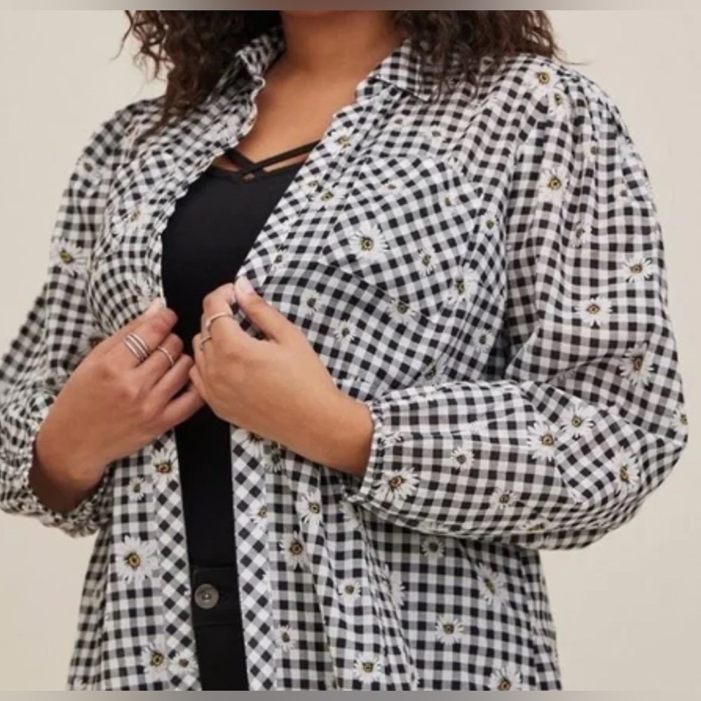 Torrid Daisy and Check Print Kimono Size 10 or Torrid 00 - Picture 5 of 5